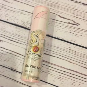 New Norwall Prepasted Wall Border